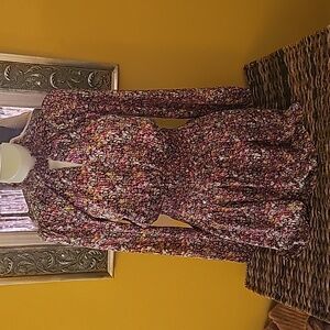Long sleeve dress, medium, Steve Madden